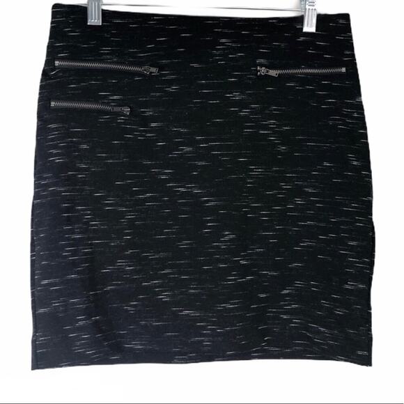 Banana Republic Zipper Pencil Skirt Size 4 - Picture 1 of 6